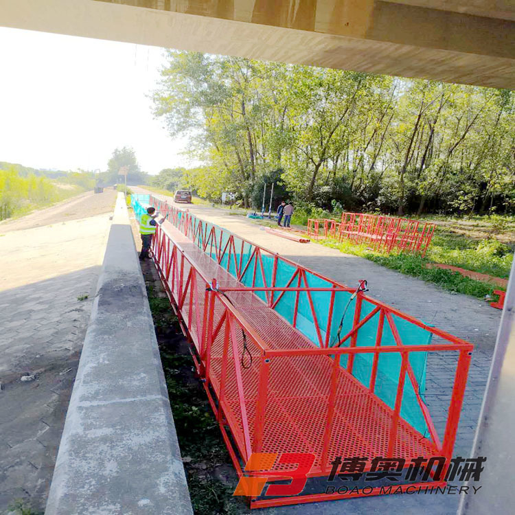 大跨度(dù)橋梁(liáng)施工吊籃(lán)平台
