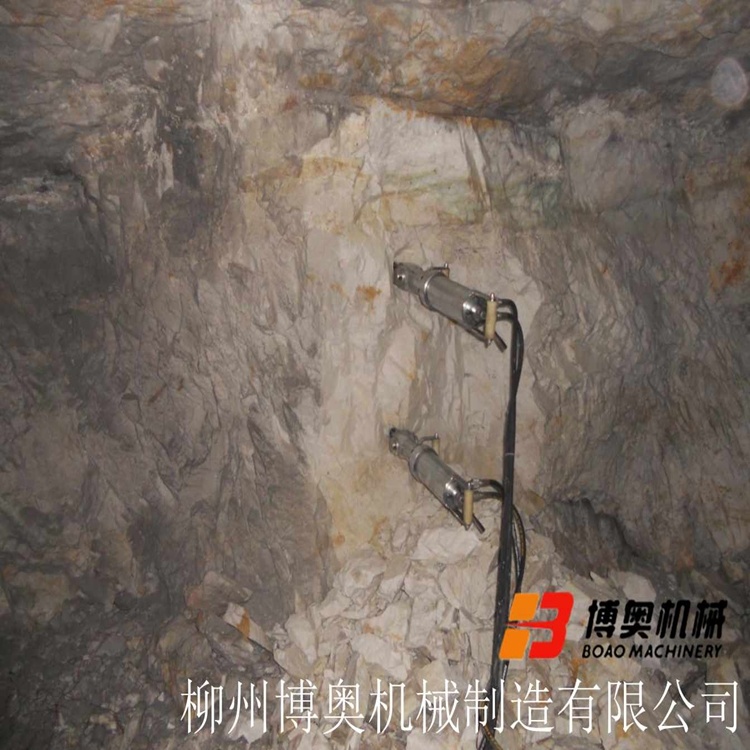 實(shí)用的(de)洞采液(yè)壓(yā)劈裂(liè)機