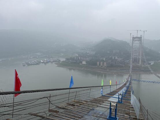 郭家沱長江大橋過江貓道全線貫通(tōng) 兩江新(xīn)區到茶園隻需(xū)10分鍾車程(chéng)
